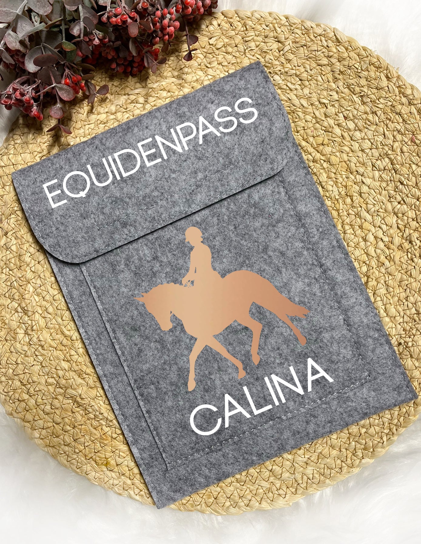 Equidenpasshülle "Dressur - Calina" l personalisiert